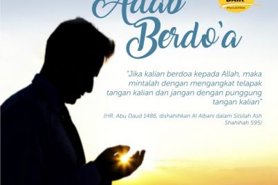 adab-berdoa.jpg